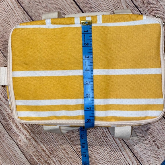 Business & Pleasure Cooler Bag - Picture 10 of 16